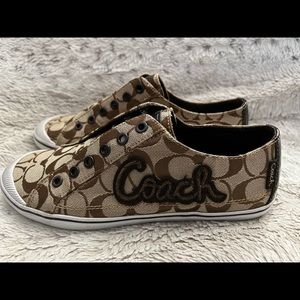 Coach 8.5